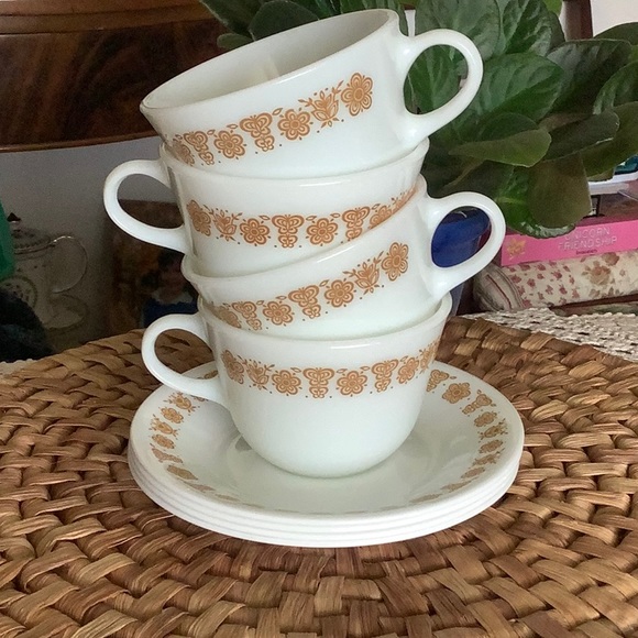 Pyrex Other - Butterfly Gold on White Pyrex Cups